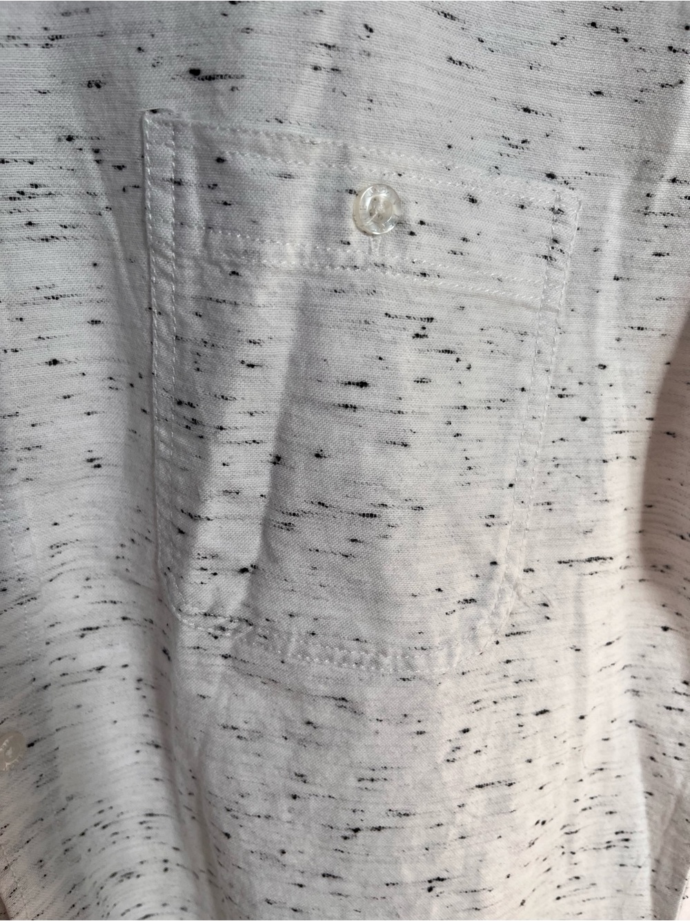 Urban Heritage White Speckled Short Sleeve Button-Down Shirt - Picture 7 of 9